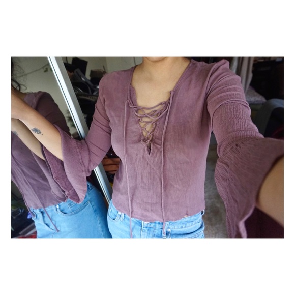 Kendall & Kylie Long Bell Sleeved Lace Up Blouse - Picture 4 of 4